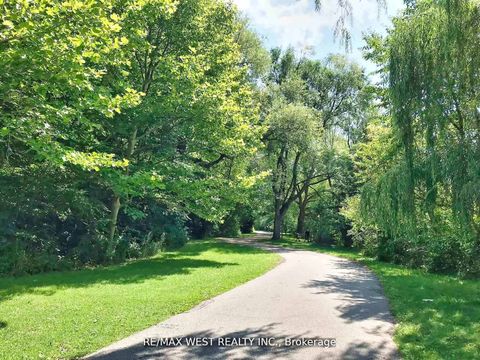 Photo 34 at 56 Forty First Street, Long Branch, Toronto