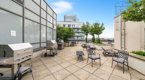 Photo 13 at 809 - 20 Blue Jays Way, Waterfront Communities C1, Toronto