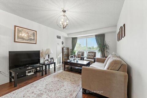 Photo 3 at 308 - 23 Lorraine Drive, Willowdale West, Toronto