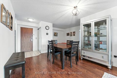 Photo 12 at 308 - 23 Lorraine Drive, Willowdale West, Toronto