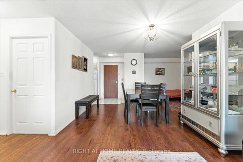 Photo 15 at 308 - 23 Lorraine Drive, Willowdale West, Toronto
