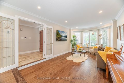 Photo 6 at 2246 Grand Ravine Drive, RO River Oaks, Oakville