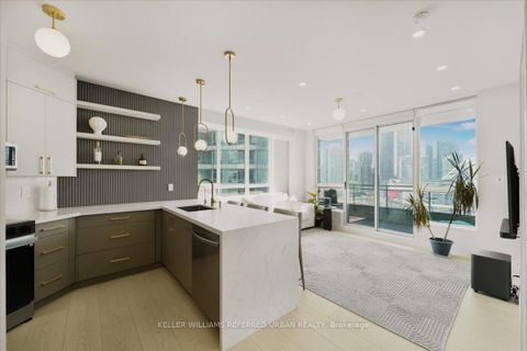 Photo 4 at 2011 - 228 Queens Quay W, Waterfront Communities C1, Toronto