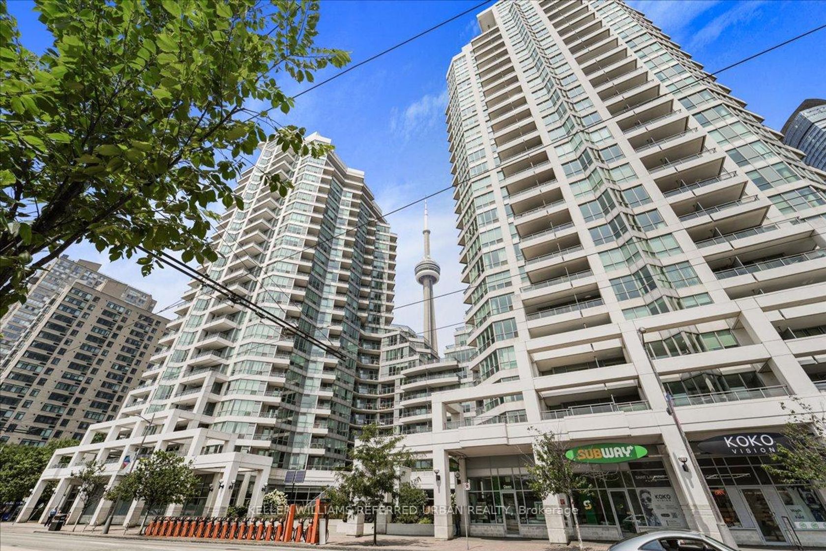 2011 - 228 Queens Quay W, Waterfront Communities C1, Toronto 