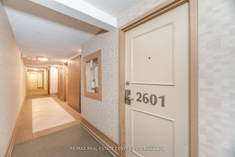 Photo 4 at 2601 - 735 Don Mills Road, Flemingdon Park, Toronto