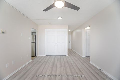 Photo 8 at 2601 - 735 Don Mills Road, Flemingdon Park, Toronto