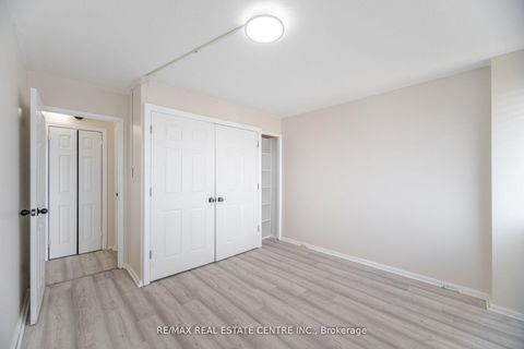 Photo 22 at 2601 - 735 Don Mills Road, Flemingdon Park, Toronto