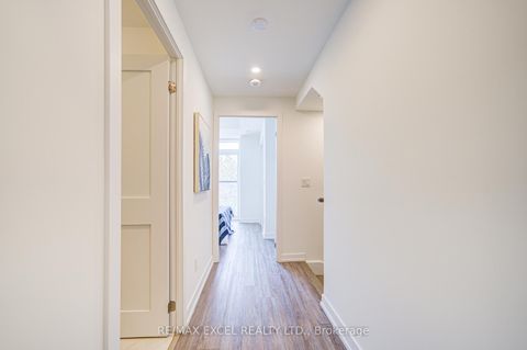 Photo 15 at 26 - 51 Winlock Park, Newtonbrook East, Toronto
