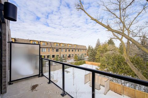 Photo 33 at 26 - 51 Winlock Park, Newtonbrook East, Toronto