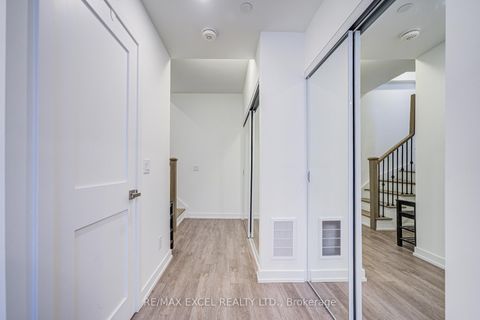 Photo 40 at 26 - 51 Winlock Park, Newtonbrook East, Toronto