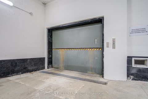 Photo 48 at 26 - 51 Winlock Park, Newtonbrook East, Toronto