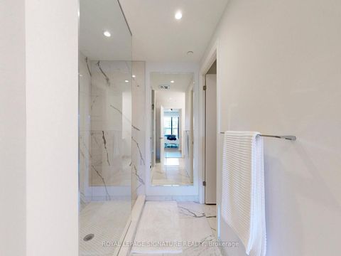 Photo 18 at 1105 - 608 Richmond Street W, Waterfront Communities C1, Toronto