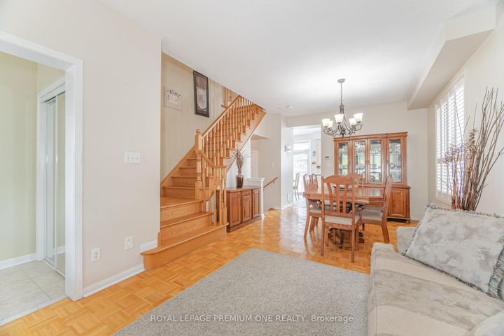Photo 10 at 21 Ocean Avenue, Vellore Village, Vaughan