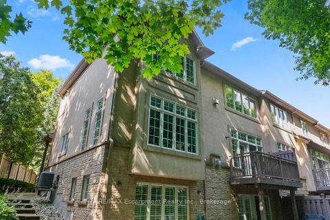 Photo 1 at 16 - 2303 HILL RIDGE Court, WT West Oak Trails, Oakville