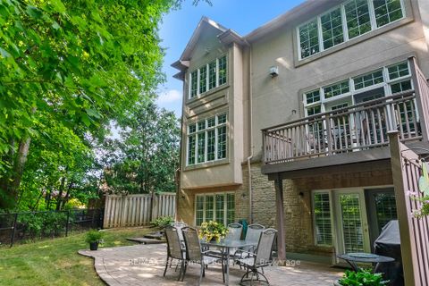 Photo 2 at 16 - 2303 HILL RIDGE Court, WT West Oak Trails, Oakville