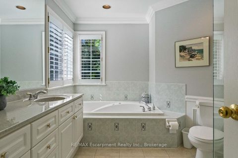 Photo 17 at 16 - 2303 HILL RIDGE Court, WT West Oak Trails, Oakville