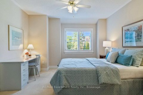 Photo 19 at 16 - 2303 HILL RIDGE Court, WT West Oak Trails, Oakville
