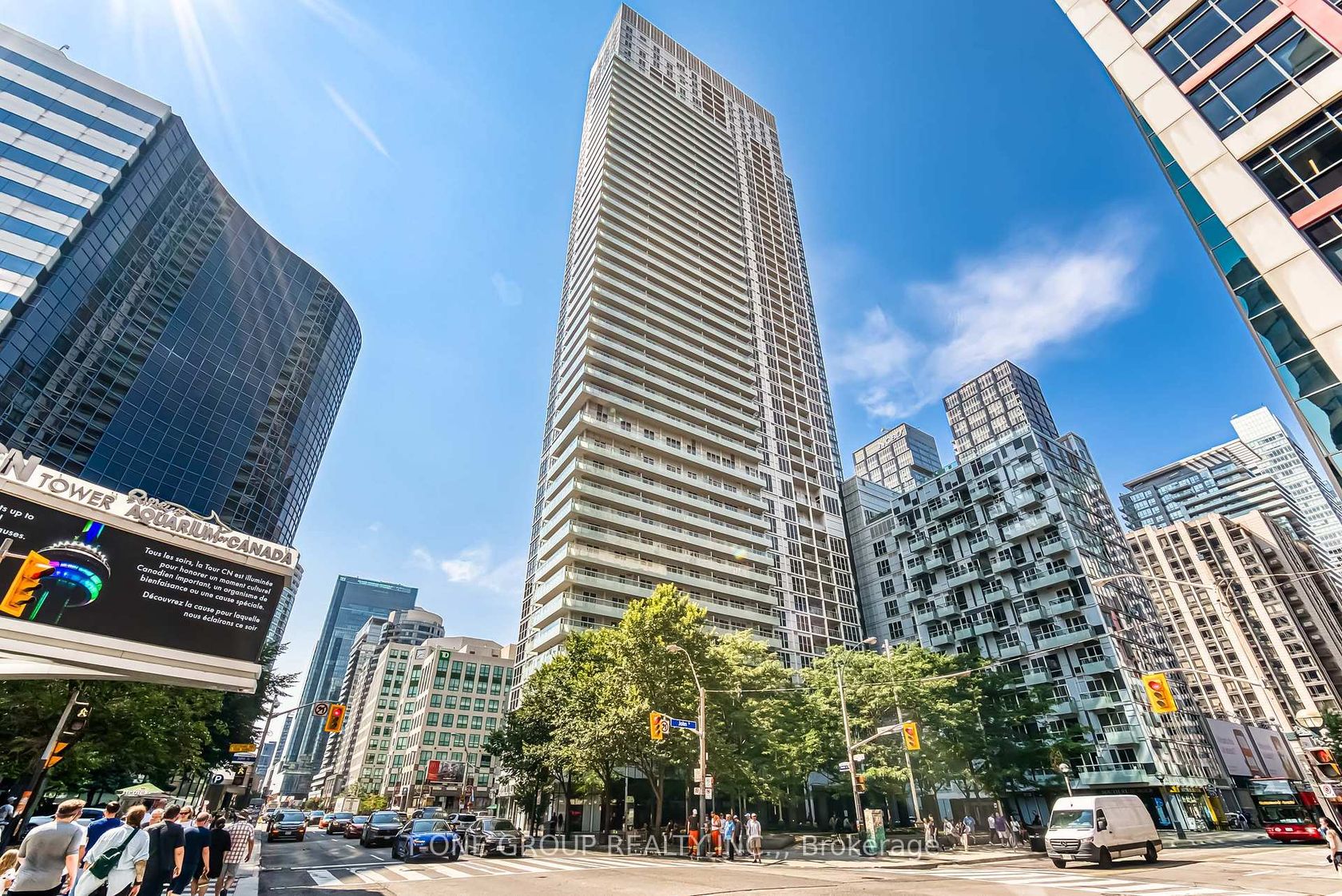 2001 - 300 Front Street W, Waterfront Communities C1, Toronto 