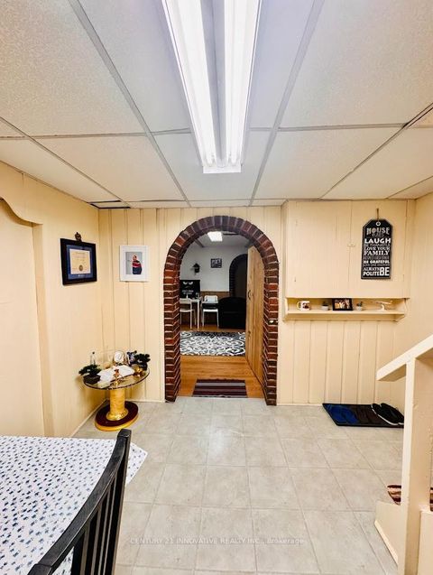 Photo 2 at 49 Slan Avenue, Morningside, Toronto