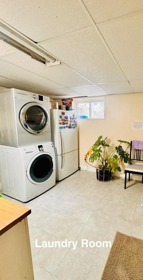Photo 6 at 49 Slan Avenue, Morningside, Toronto