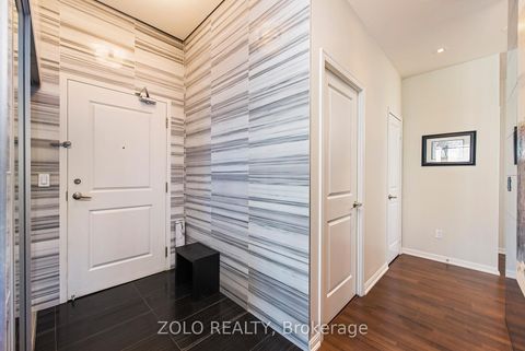 Photo 2 at 3403 - 628 Fleet Street, Niagara, Toronto