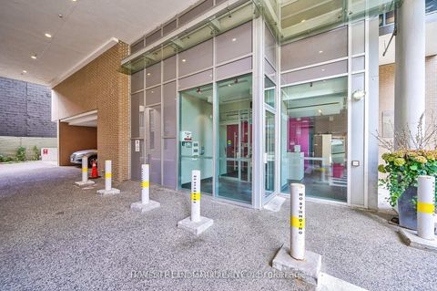 Photo 2 at 204 - 68 Merton Street, Mount Pleasant West, Toronto