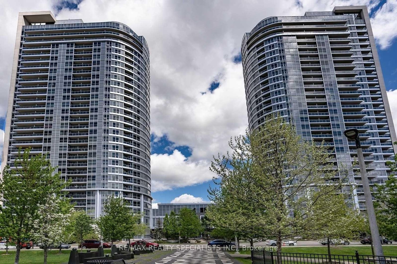 2710 - 151 Village Green Square, Malvern West, Toronto 