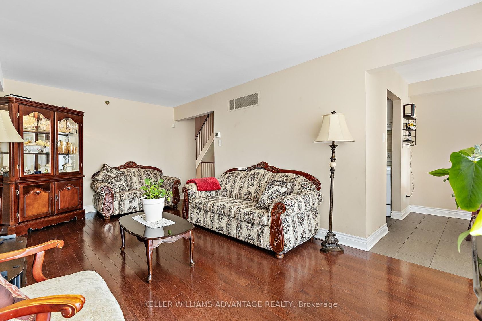 Photo 5 at 17 - 1051 Sandhurst Circle, Agincourt North, Toronto Photo 5 at 17 - 1051 Sandhurst Circle, Agincourt North, Toronto