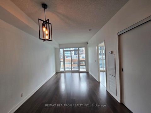 Photo 9 at 803 - 89 Dunfield Avenue, Mount Pleasant West, Toronto