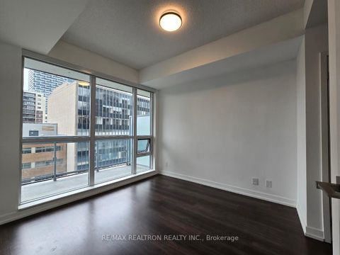 Photo 13 at 803 - 89 Dunfield Avenue, Mount Pleasant West, Toronto