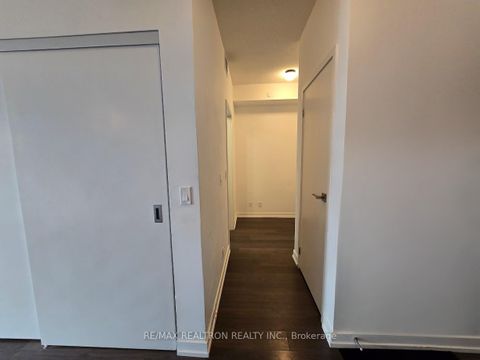 Photo 19 at 803 - 89 Dunfield Avenue, Mount Pleasant West, Toronto Photo 19 at 803 - 89 Dunfield Avenue, Mount Pleasant West, Toronto