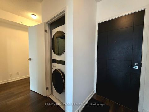 Photo 20 at 803 - 89 Dunfield Avenue, Mount Pleasant West, Toronto