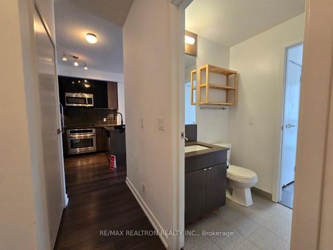 Photo 21 at 803 - 89 Dunfield Avenue, Mount Pleasant West, Toronto