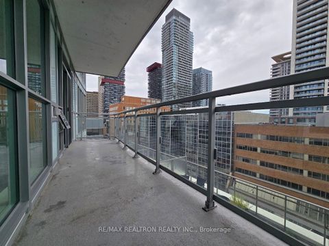 Photo 27 at 803 - 89 Dunfield Avenue, Mount Pleasant West, Toronto
