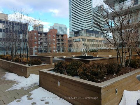 Photo 39 at 803 - 89 Dunfield Avenue, Mount Pleasant West, Toronto