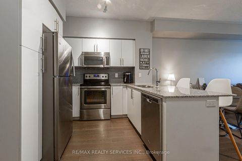 Photo 8 at 1507 - 65 Speers Road, QE Queen Elizabeth, Oakville