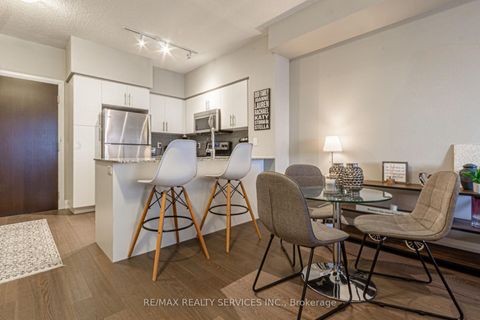 Photo 10 at 1507 - 65 Speers Road, QE Queen Elizabeth, Oakville