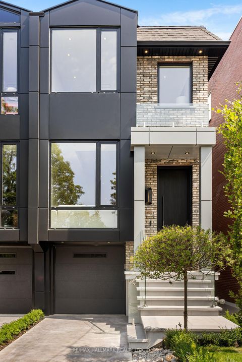 Photo 1 at 16A Kenrae Road, Leaside, Toronto