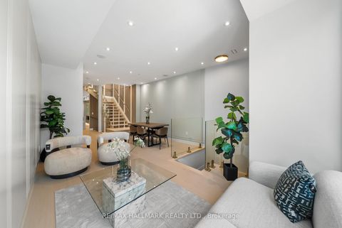 Photo 6 at 16A Kenrae Road, Leaside, Toronto