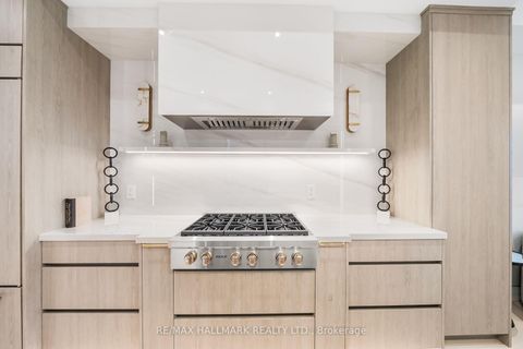 Photo 9 at 16A Kenrae Road, Leaside, Toronto