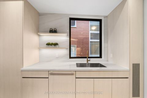 Photo 13 at 16A Kenrae Road, Leaside, Toronto