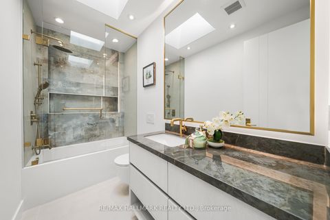 Photo 32 at 16A Kenrae Road, Leaside, Toronto