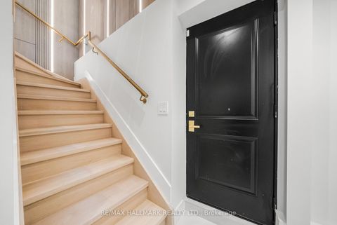 Photo 38 at 16A Kenrae Road, Leaside, Toronto