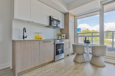 Photo 10 at 207 - 2369 Danforth Avenue, Danforth, Toronto