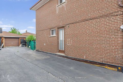 Photo 30 at 37 Rubydale Gardens, Humber Summit, Toronto
