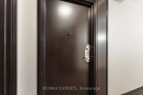 Photo 4 at 510 - 33 Sheppard Avenue E, Willowdale East, Toronto