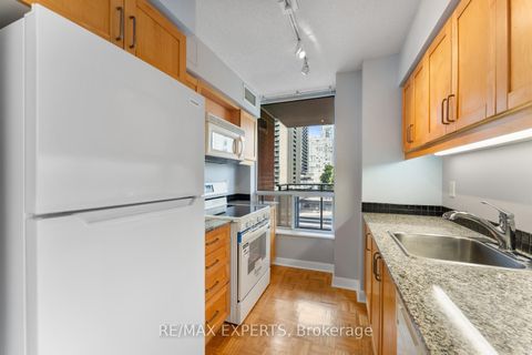 Photo 14 at 510 - 33 Sheppard Avenue E, Willowdale East, Toronto