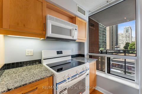 Photo 15 at 510 - 33 Sheppard Avenue E, Willowdale East, Toronto