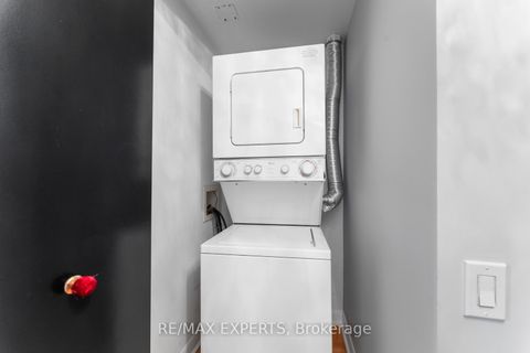 Photo 24 at 510 - 33 Sheppard Avenue E, Willowdale East, Toronto