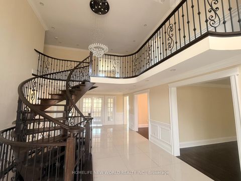Photo 17 at 2 Gatewood Court, Bayview Hill, Richmond Hill